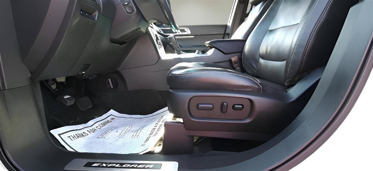 Used 2014 Ford Explorer Sport w/ Equipment Group 401A AWD/4WD image 32