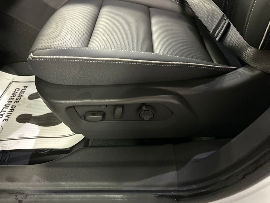 New 2026 Buick Envision Avenir image 11