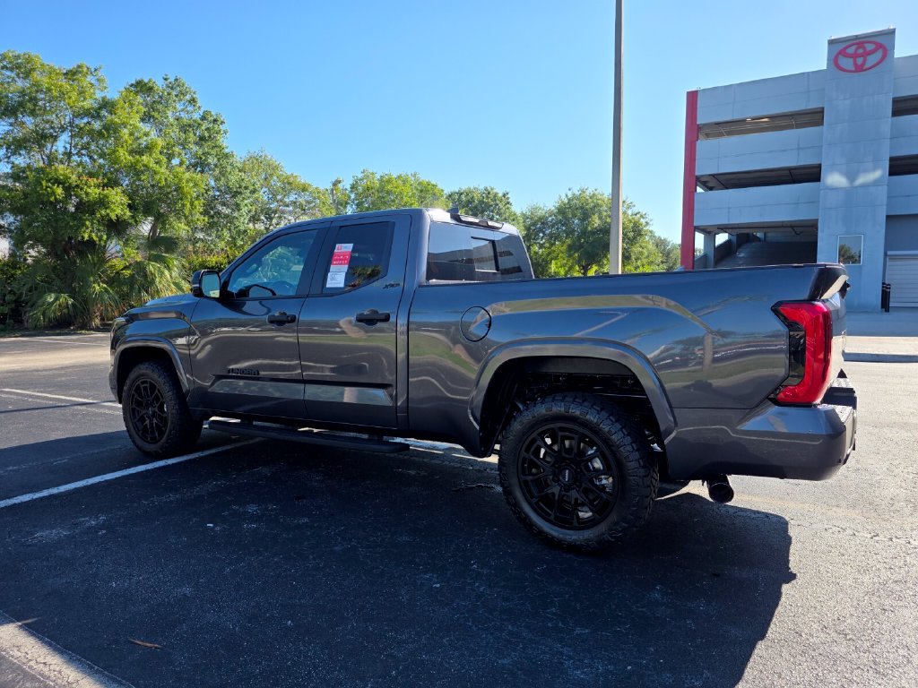 New 2026 Toyota Tundra SR5 w/ SR5 Convenience Package AWD/4WD image 9