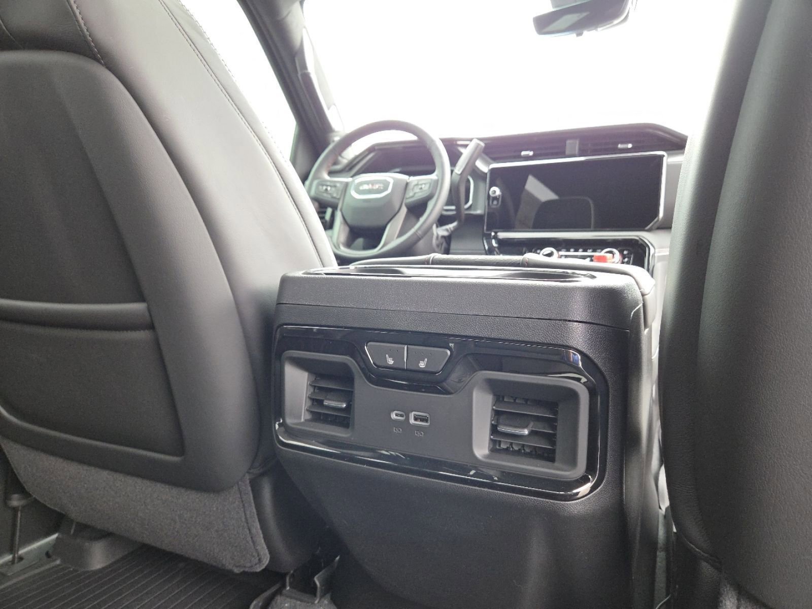 New 2026 GMC Sierra 2500 AT4X w/ AT4X AEV Edition image 32