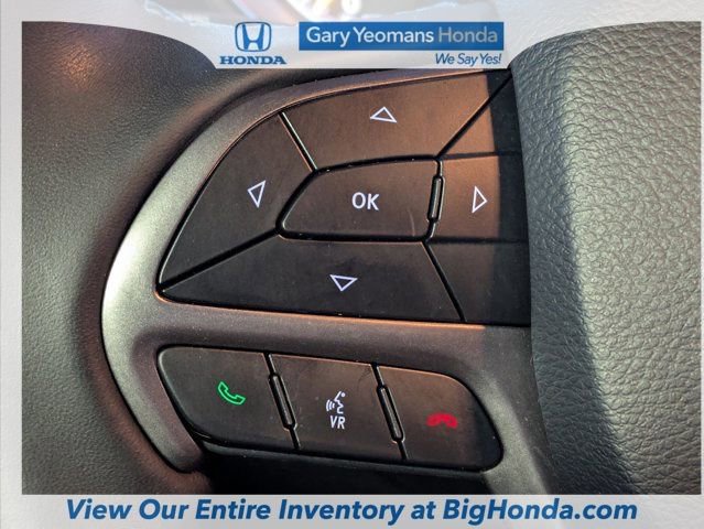 Used 2019 Jeep Grand Cherokee Laredo image 38