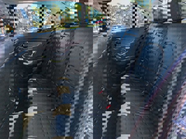 Used 2019 Mercedes-Benz C 300 Sedan image 14