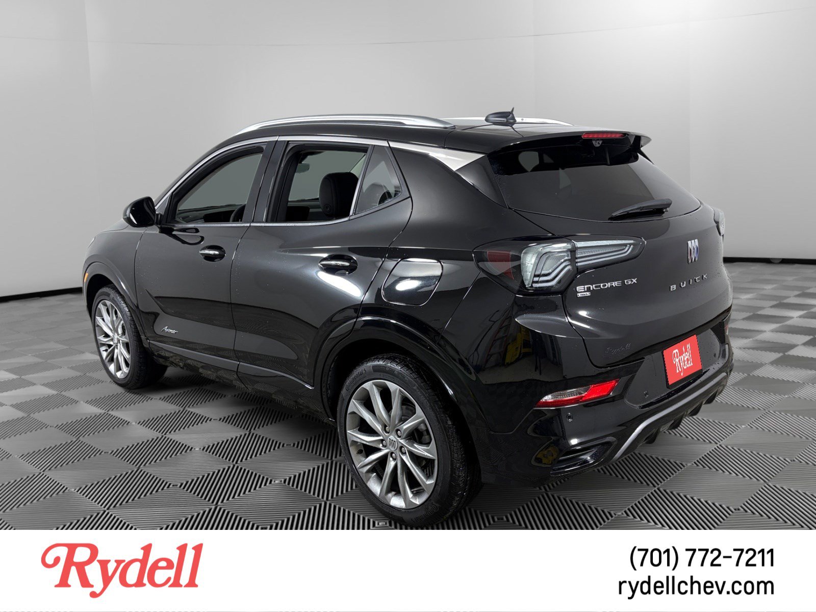 Used 2025 Buick Encore GX Avenir w/ Avenir Technology Package image 3