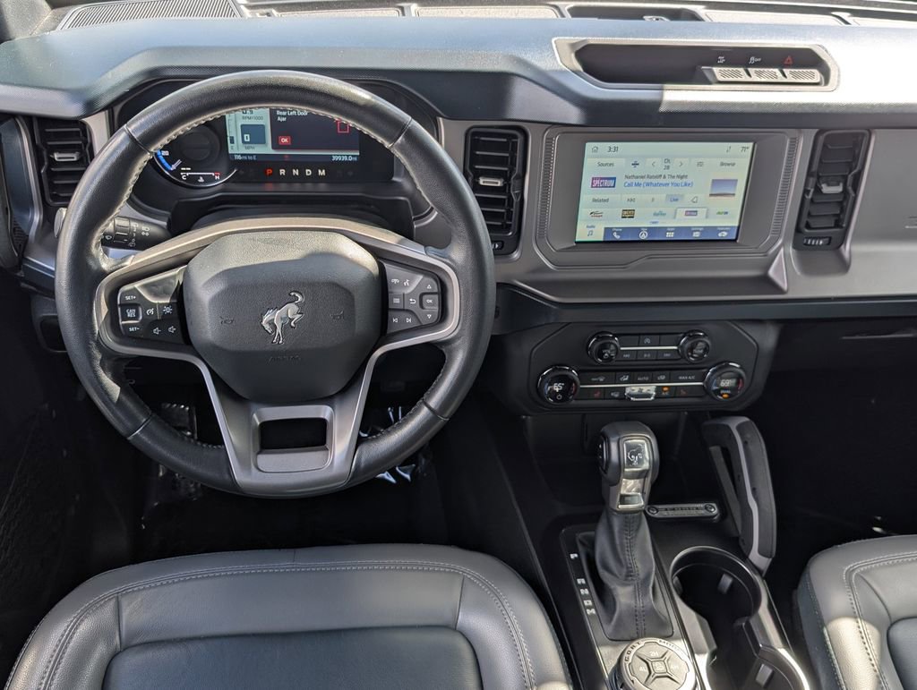 Used 2023 Ford Bronco Outer Banks image 6