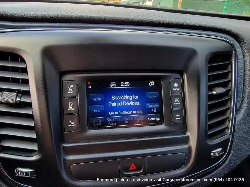 Used 2015 Chrysler 200 S FWD image 29