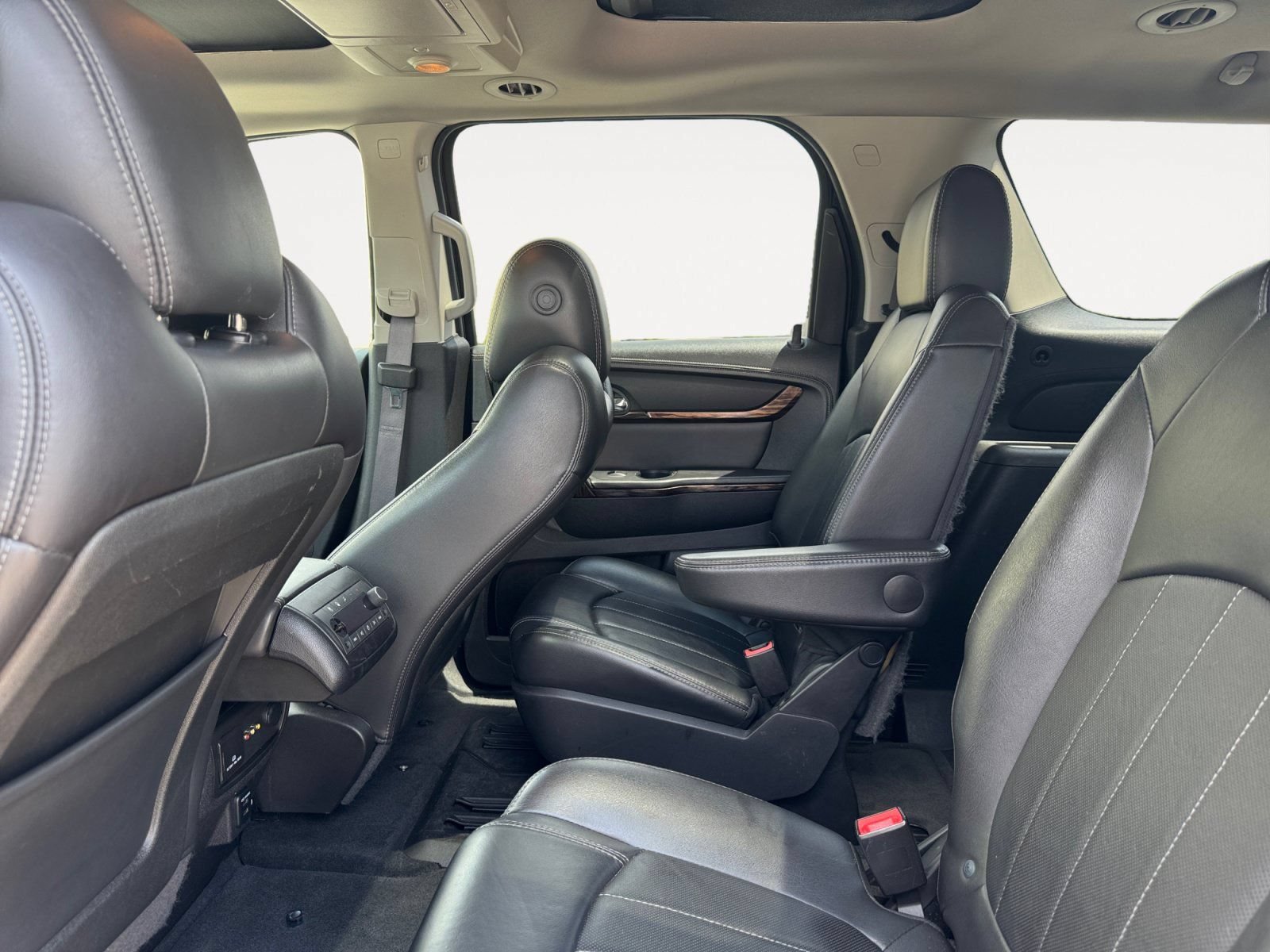 Used 2015 GMC Acadia Denali AWD/4WD image 13