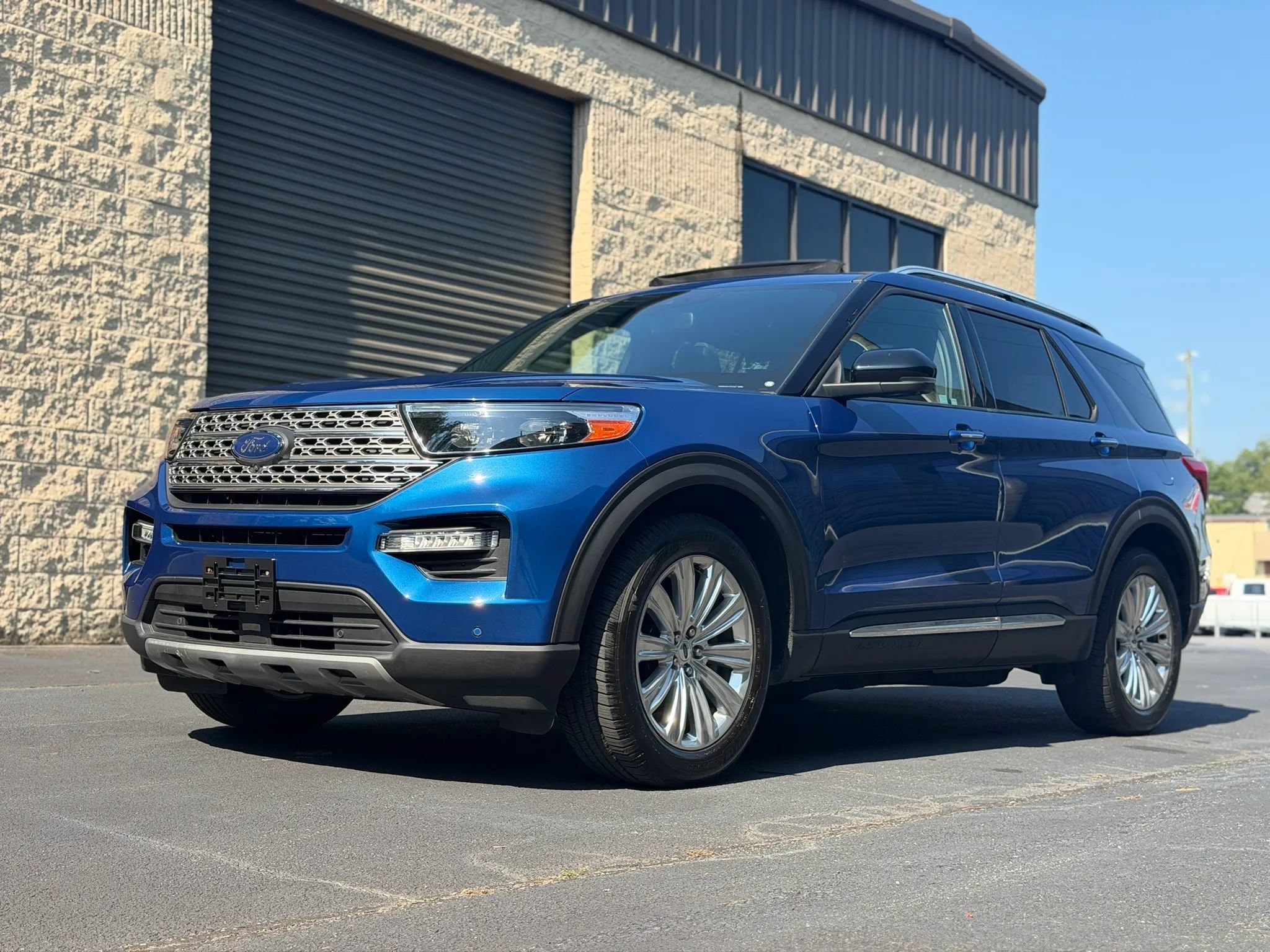 Used 2020 Ford Explorer Limited AWD/4WD image 45