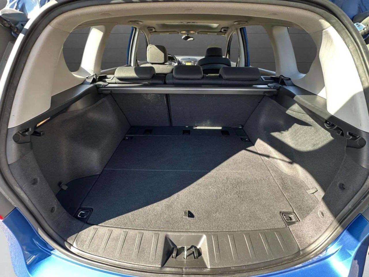 Used 2010 Hyundai Elantra SE image 27