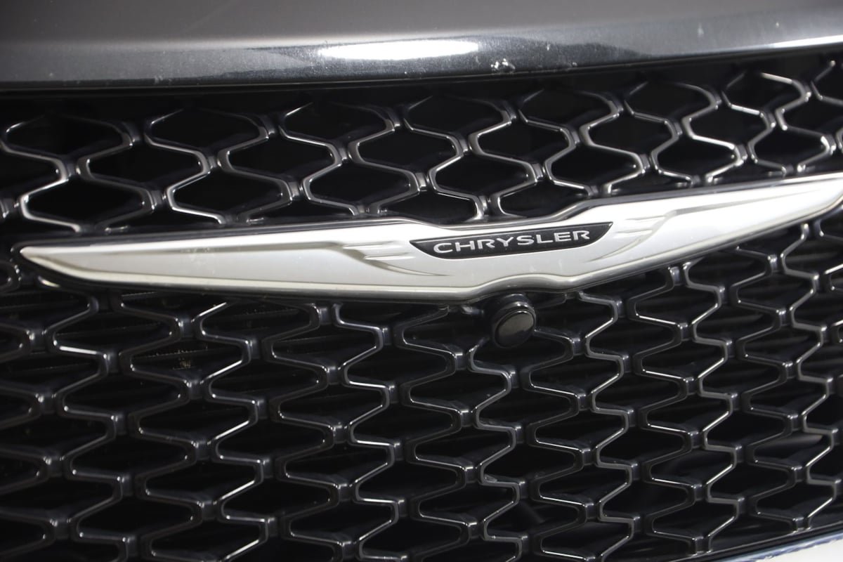 Used 2021 Chrysler Pacifica Limited AWD/4WD image 20