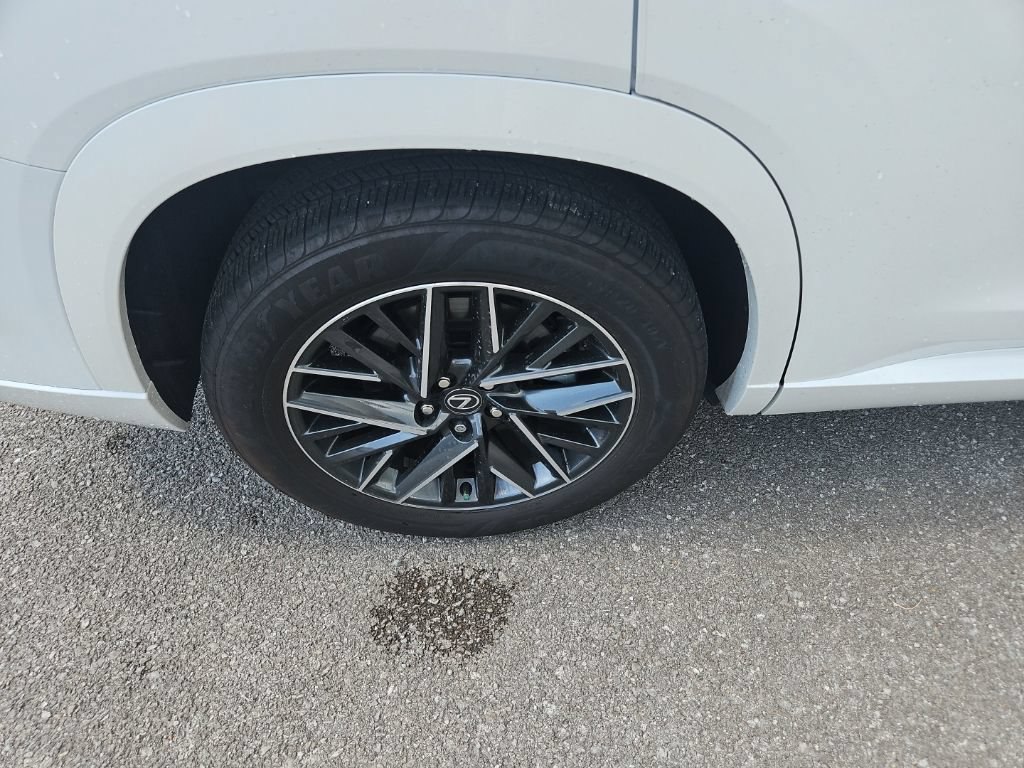 Used 2025 Lexus TX 350 FWD w/ Technology Package image 11