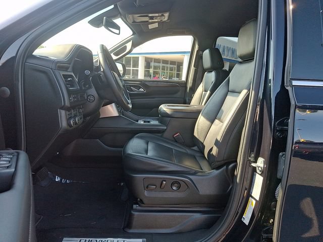 Used 2022 Chevrolet Tahoe LT w/ Luxury Package AWD/4WD image 14