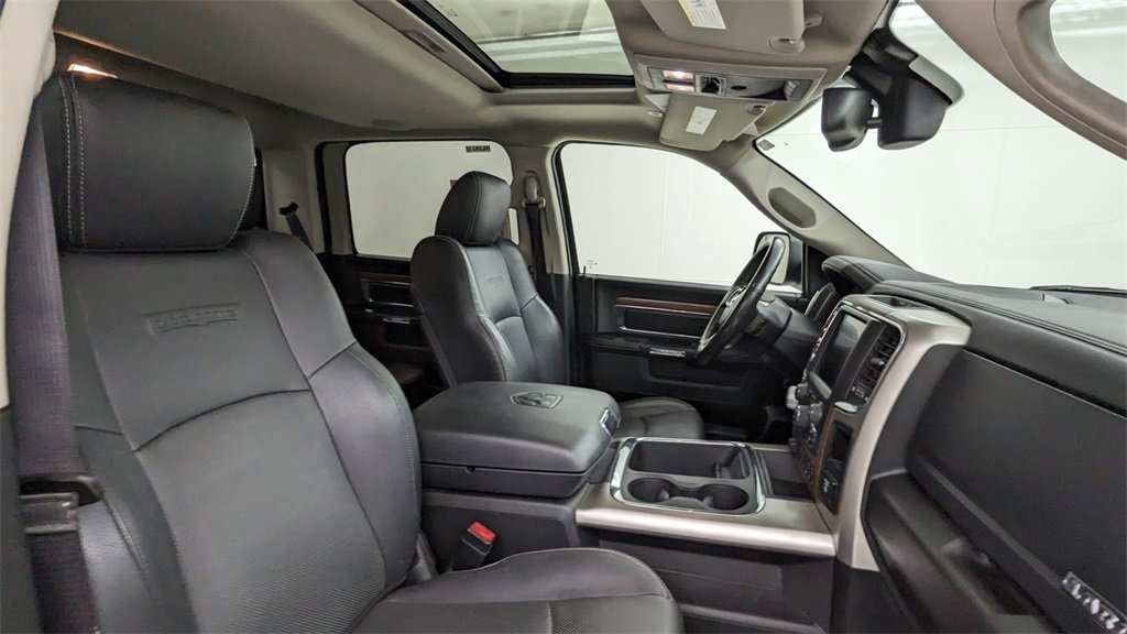 Used 2017 RAM 1500 Laramie w/ Convenience Group image 38