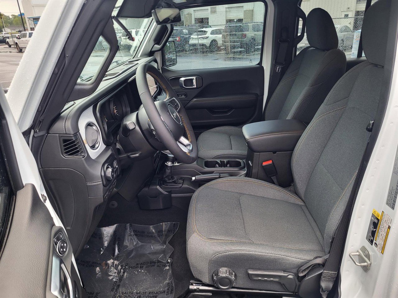 Used 2024 Jeep Wrangler Sahara w/ Technology Group image 10