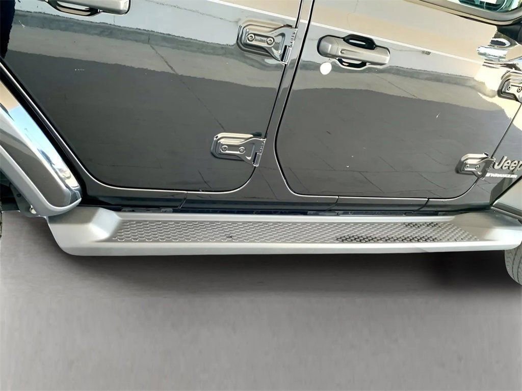 Used 2023 Jeep Wrangler Altitude image 50