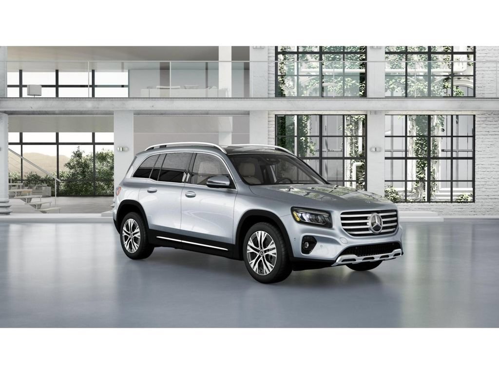 Used 2026 Mercedes-Benz GLB 250 4MATIC image 11