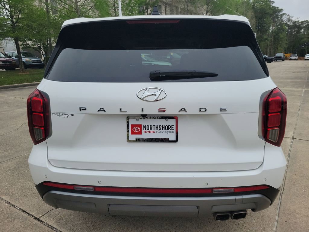 Used 2024 Hyundai Palisade Limited image 5