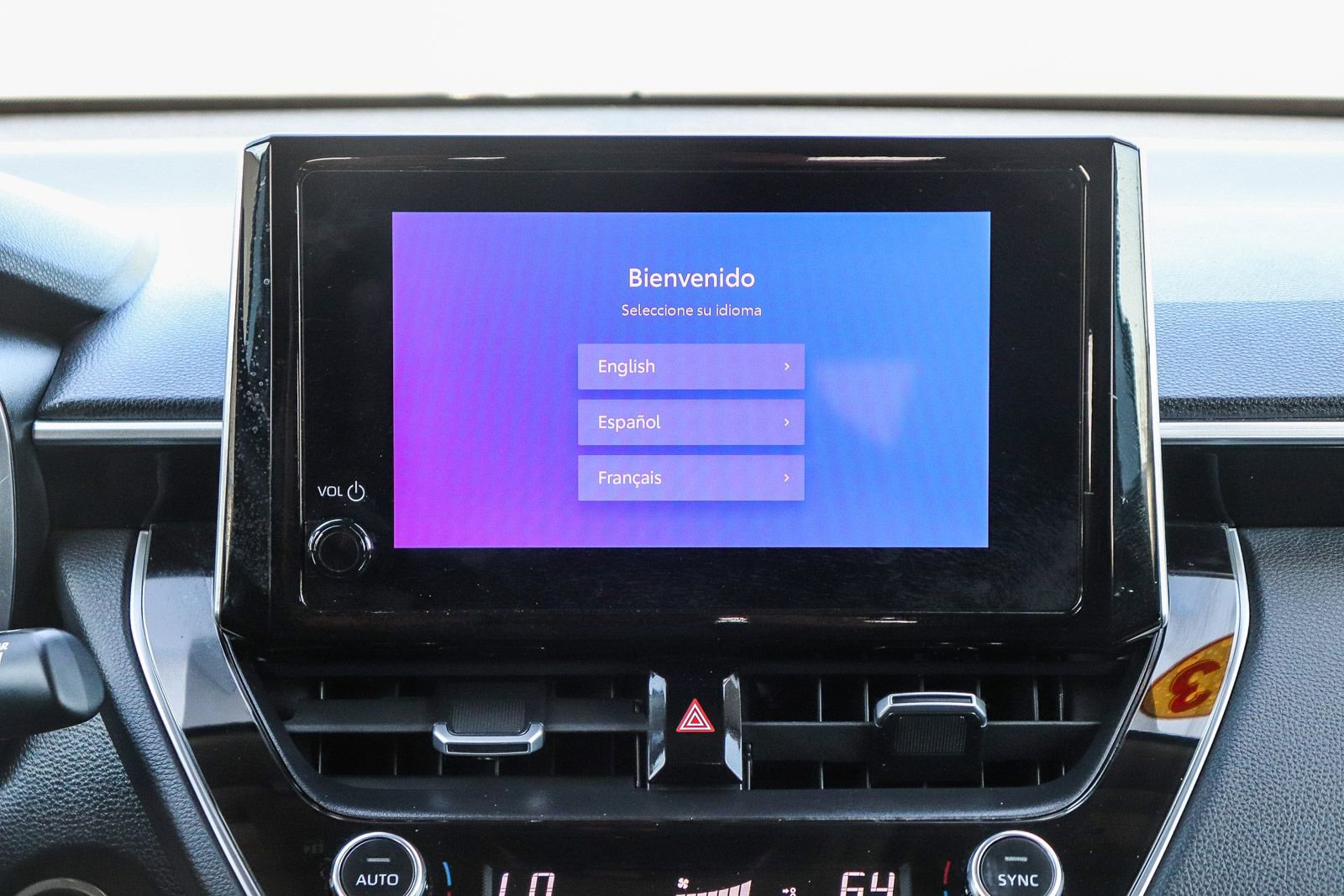 Certified 2023 Toyota Corolla Cross XLE FWD image 17
