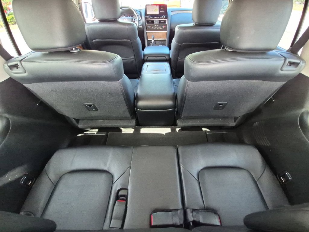 Used 2024 Nissan Armada SL w/ Captain's Chairs Package AWD/4WD image 31