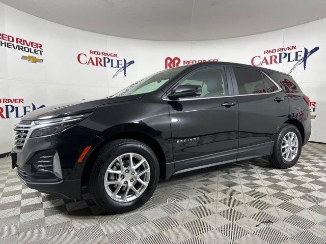 Used 2024 Chevrolet Equinox LT AWD/4WD image 3