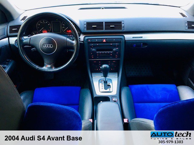 Used 2004 Audi S4 Avant image 2