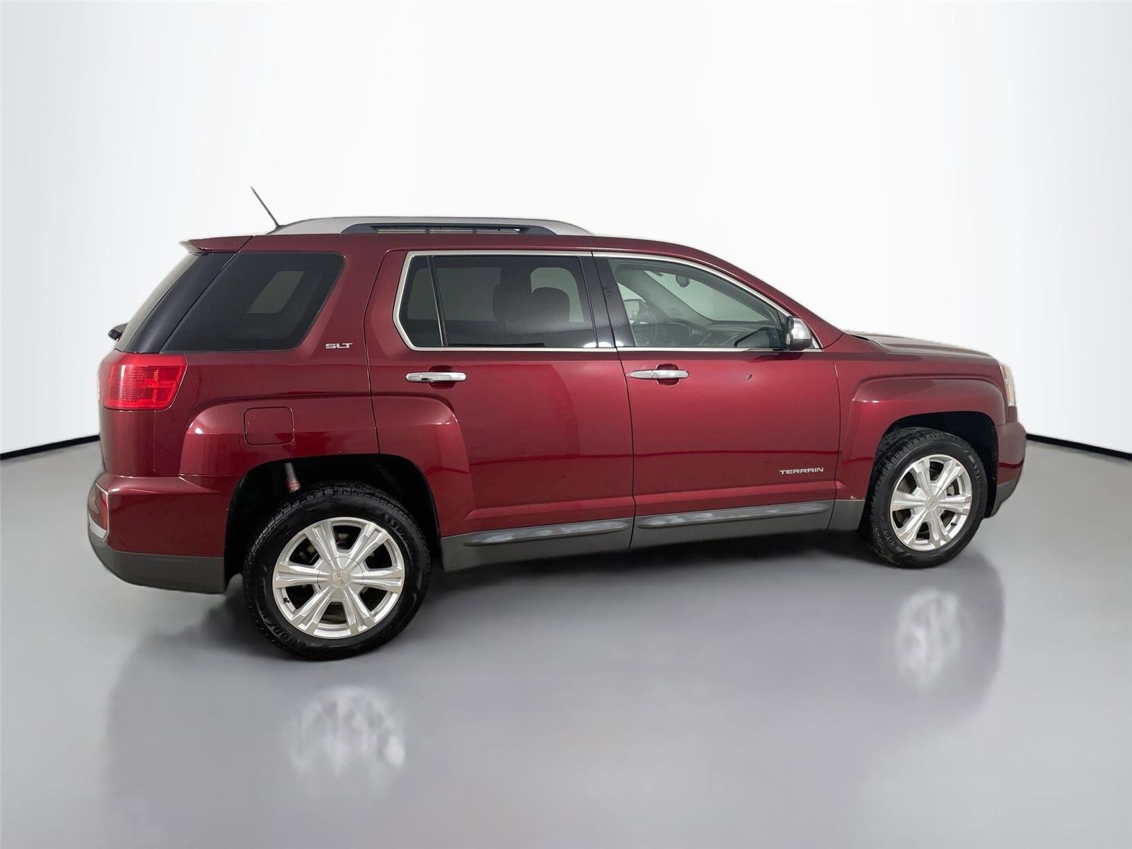 Used 2016 GMC Terrain SLT w/ Open Road Package image 8