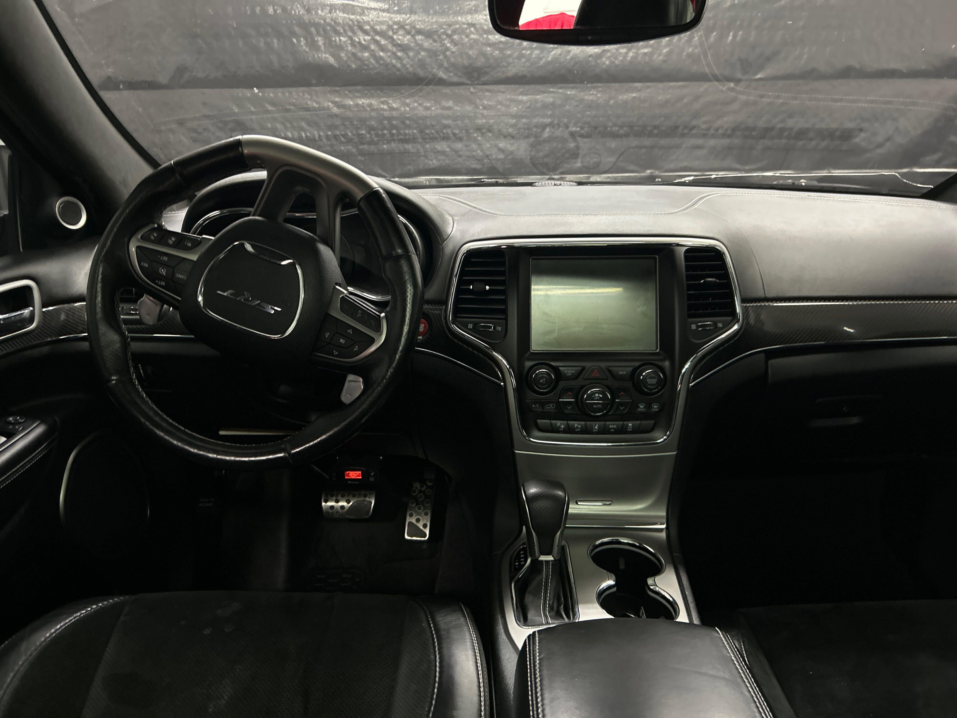 Used 2017 Jeep Grand Cherokee SRT AWD/4WD image 10