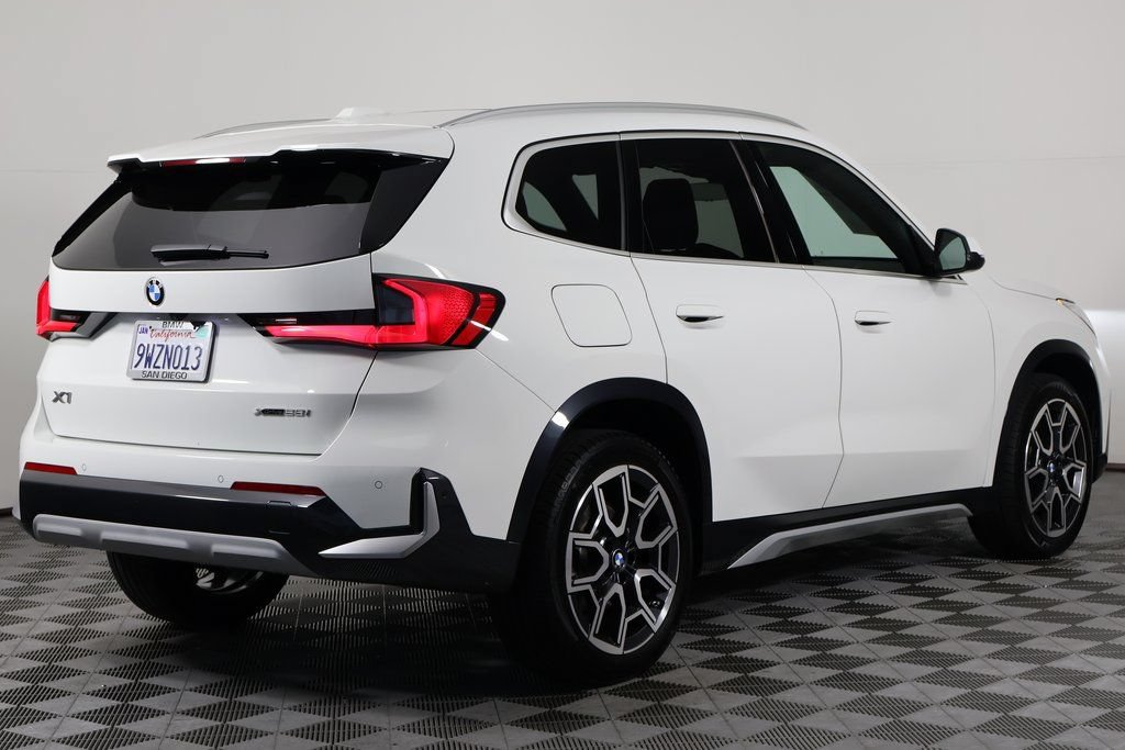 Used 2026 BMW X1 xDrive28i w/ Convenience Package AWD/4WD image 4