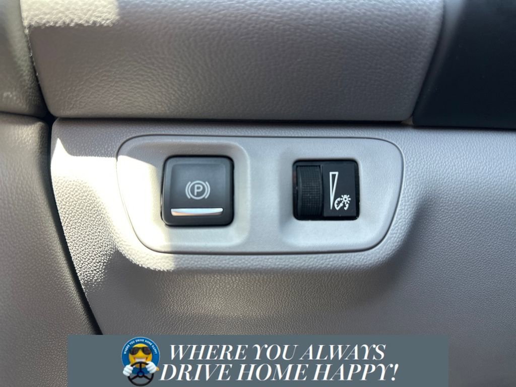 Used 2018 GMC Acadia SLE image 20