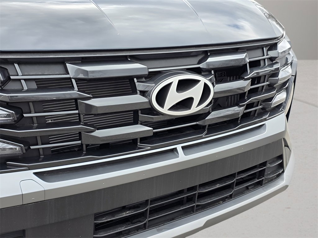 New 2026 Hyundai Tucson Blue SE image 9