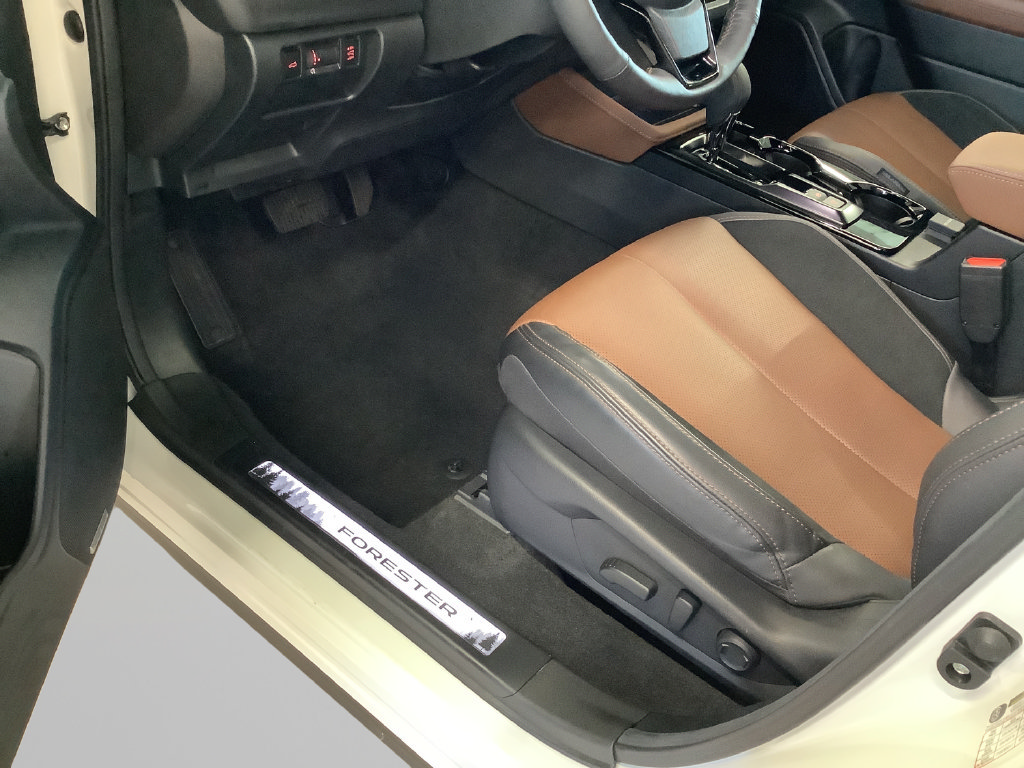Certified 2026 Subaru Forester Touring AWD/4WD image 27