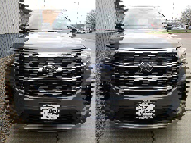 New 2026 Ford Explorer Active w/ Active Comfort Package image 2