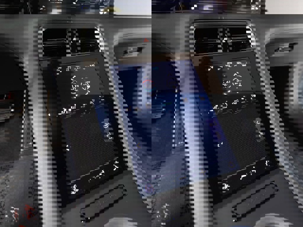 New 2026 Porsche Taycan image 25