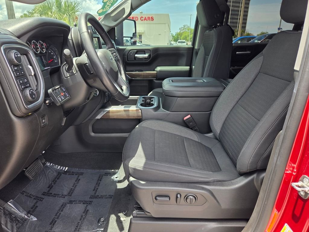 Used 2021 Chevrolet Silverado 1500 LT Trail Boss AWD/4WD image 6