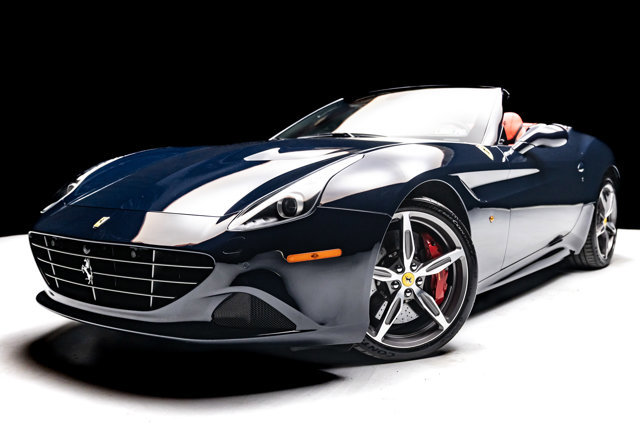 Used 2016 Ferrari California T RWD image 1