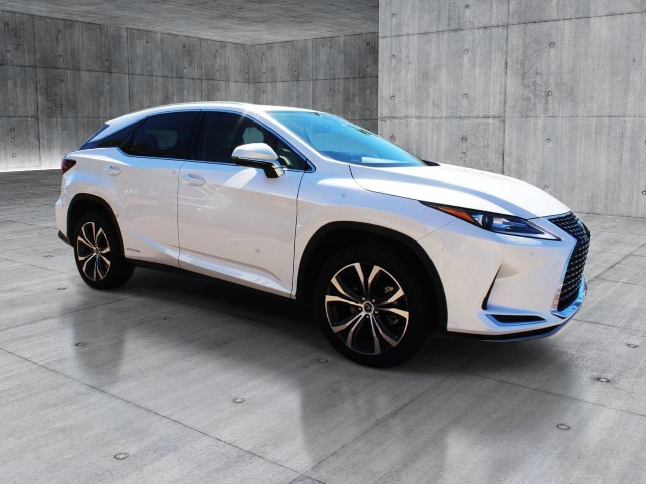 Used 2021 Lexus RX 450h AWD w/ Premium Package image 9