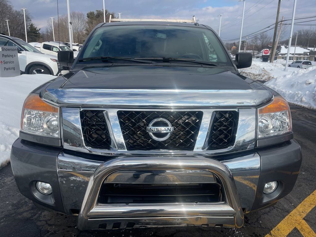 Used 2014 Nissan Titan SV w/ SV Value Truck Package image 7