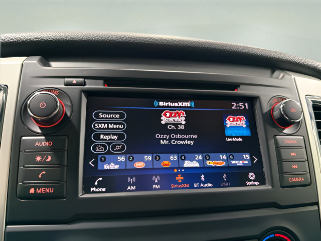 Used 2019 Nissan Titan SV AWD/4WD image 22