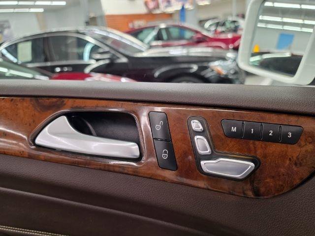 Used 2019 Mercedes-Benz GLS 450 4MATIC w/ Premium 1 Package image 22
