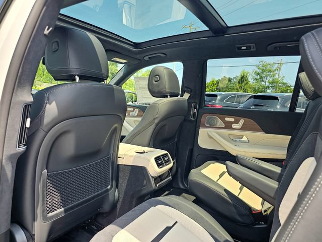 New 2026 Mercedes-Benz GLS 63 AMG 4MATIC image 26