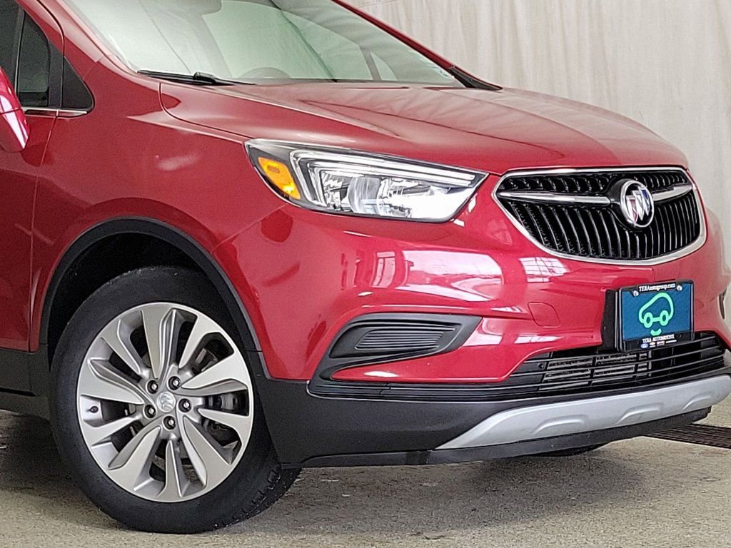 Certified 2019 Buick Encore Preferred image 2