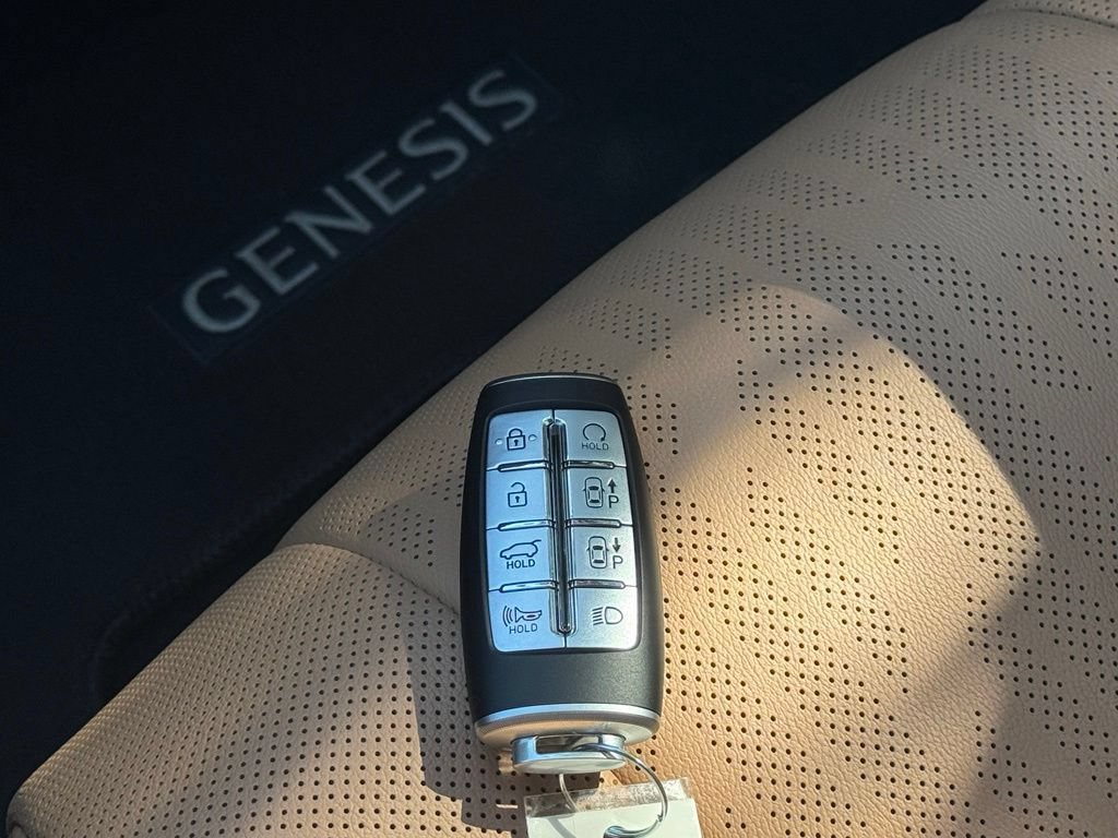 Used 2024 Genesis GV80 2.5T w/ Prestige Package AWD/4WD image 36