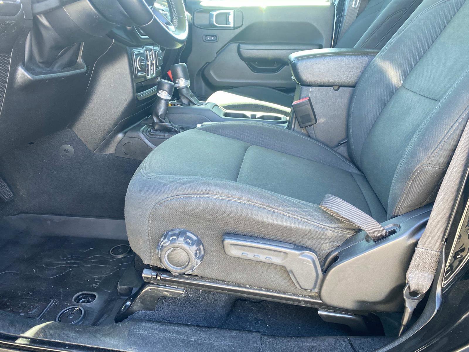 Certified 2022 Jeep Gladiator Sport image 21