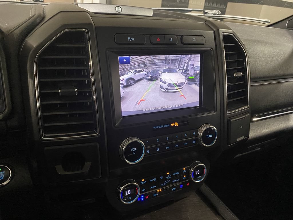 Used 2020 Ford Expedition Limited w/ Equipment Group 301A RWD image 9