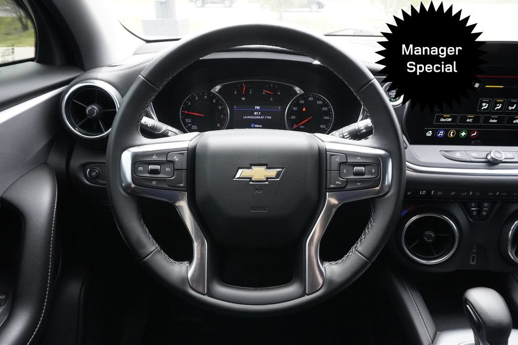 Used 2024 Chevrolet Blazer LT AWD/4WD image 10