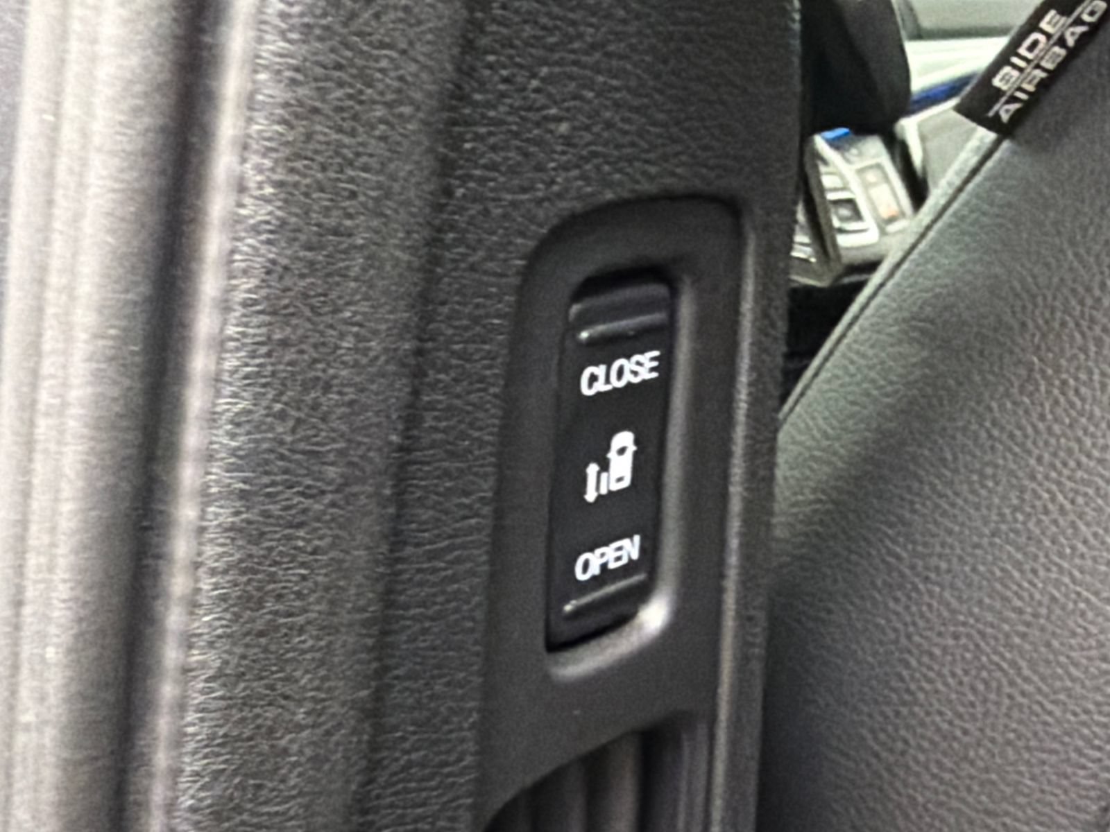 Used 2023 Honda Odyssey Touring image 19