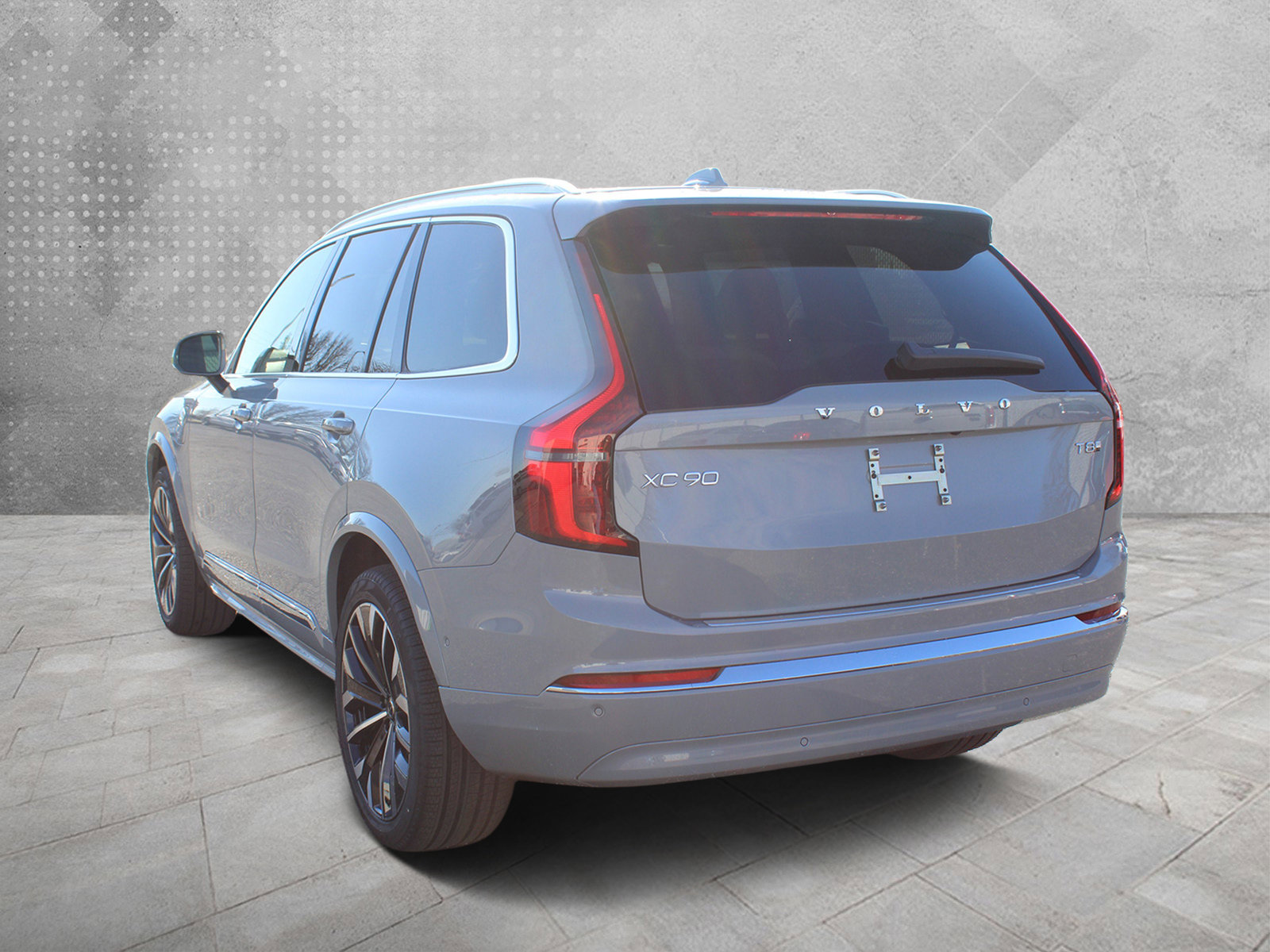 New 2026 Volvo XC90 T8 Plus w/ Protection Package Premier AWD/4WD image 6