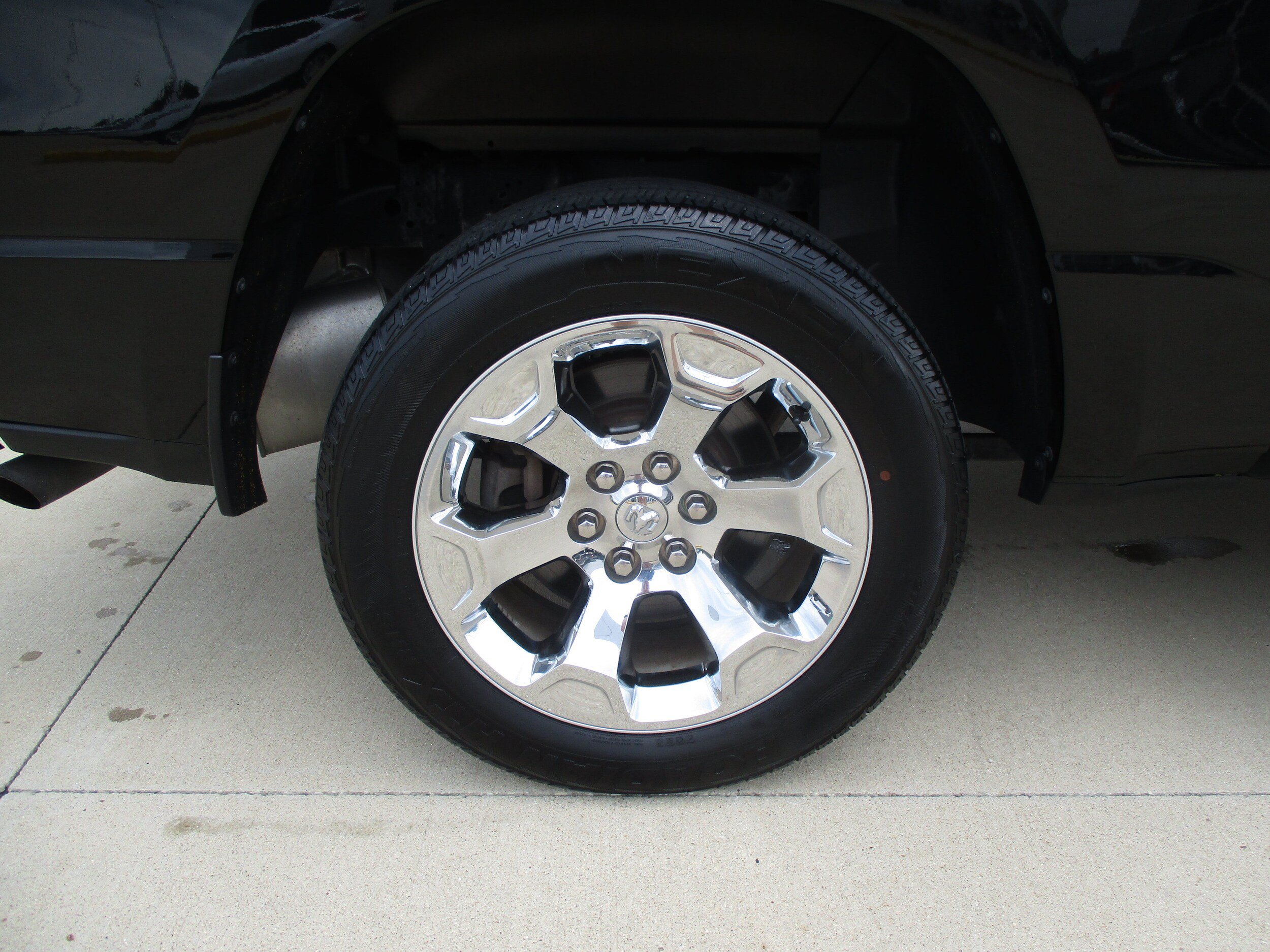 Used 2022 RAM 1500 Big Horn AWD/4WD image 15