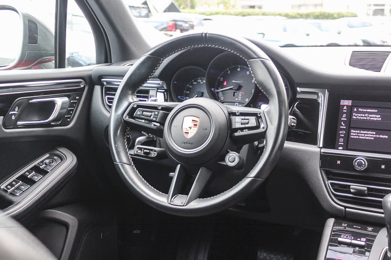 Used 2024 Porsche Macan Turbo AWD/4WD image 13