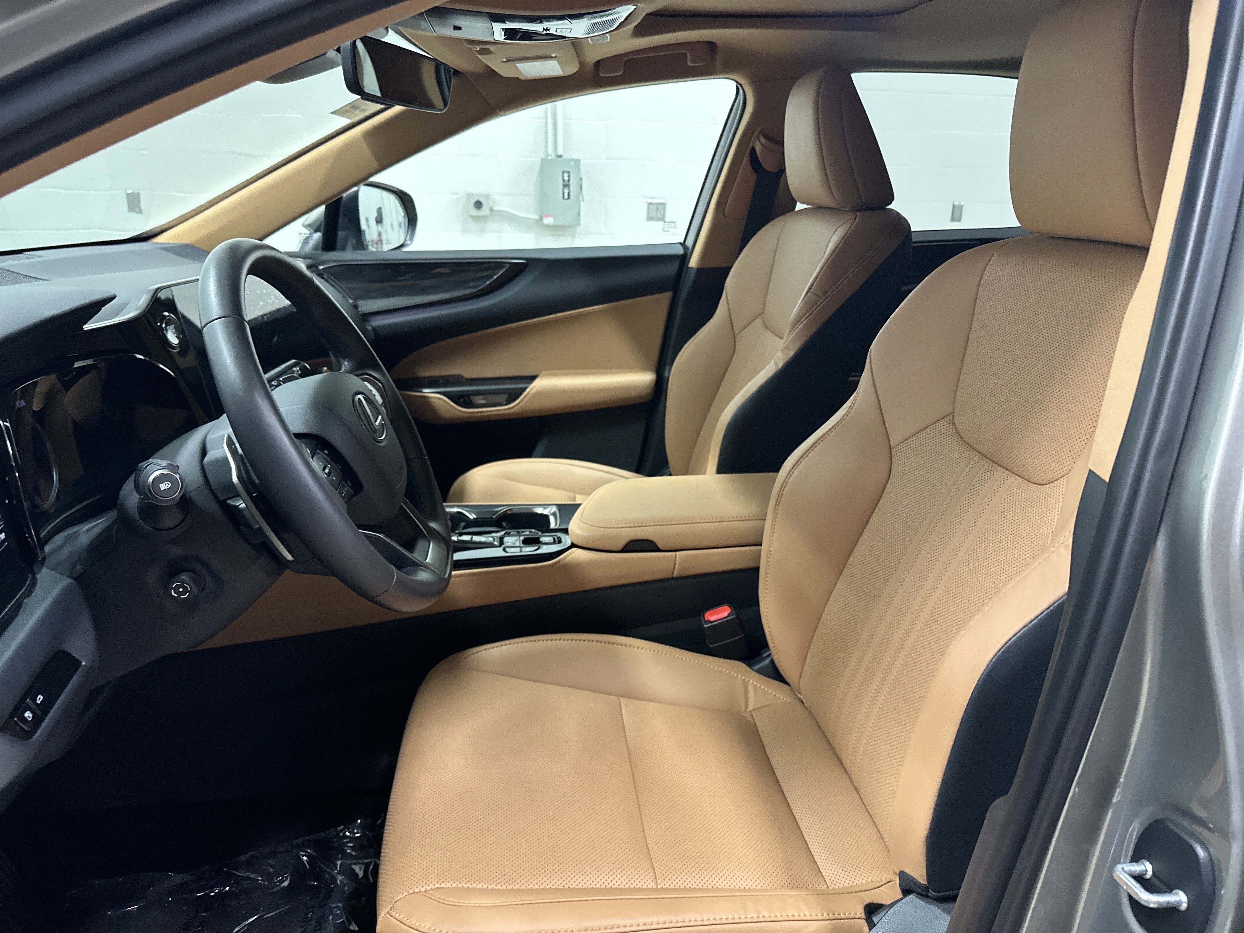 Used 2025 Lexus NX 350 AWD w/ Cold Area Package image 16