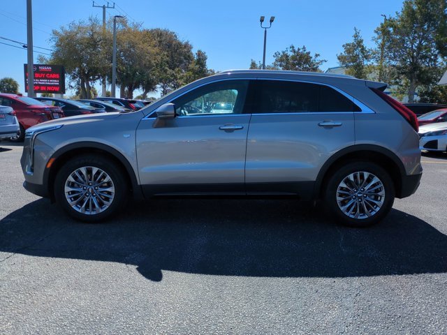 Used 2024 Cadillac XT4 Premium Luxury image 8